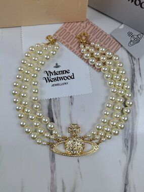 Vivienne Westwood Three Row Pearl Gold Bas Relief Choker